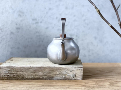 ティーポット / Tea pot (top handle) - CIBI TOKYO STORE