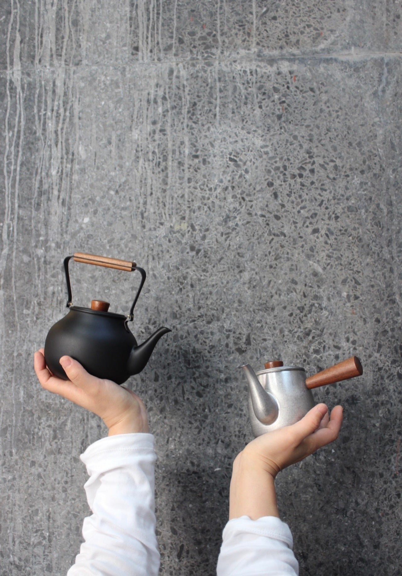 ティーポット / Tea pot (side handle) - CIBI TOKYO STORE