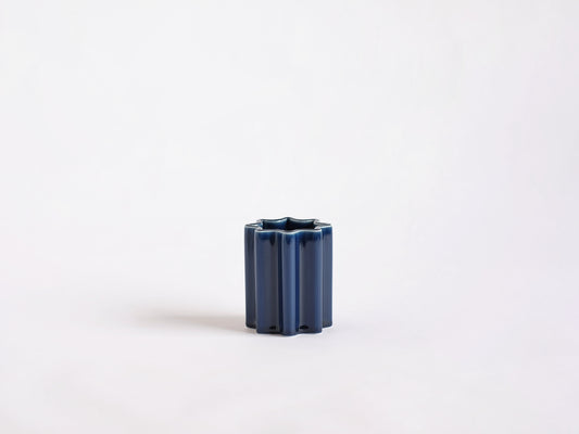 白山陶器 ピニオン花瓶 (SS) / Pinion Vase - CIBI TOKYO STORE