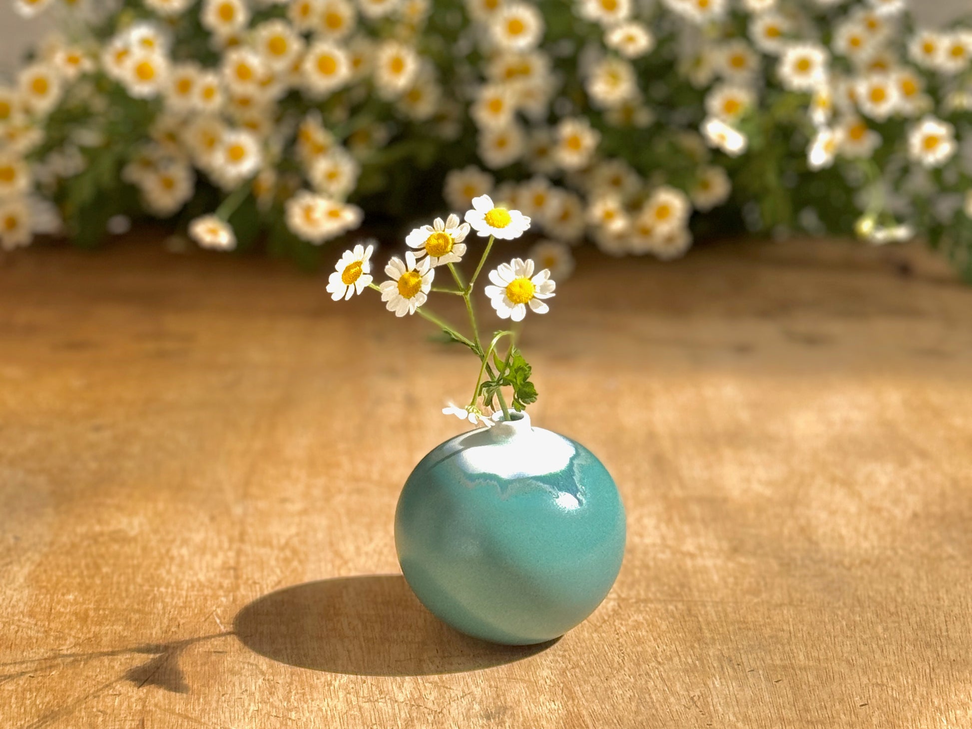 白山陶器 球型ミニ花瓶 / Round Vase - CIBI TOKYO STORE