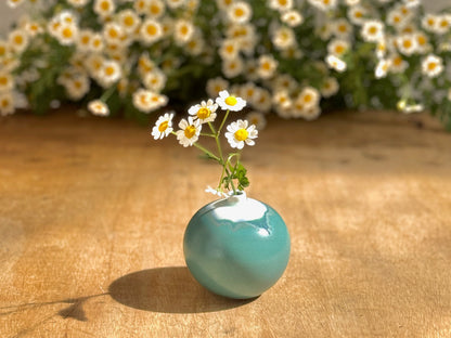 白山陶器 球型ミニ花瓶 / Round Vase - CIBI TOKYO STORE