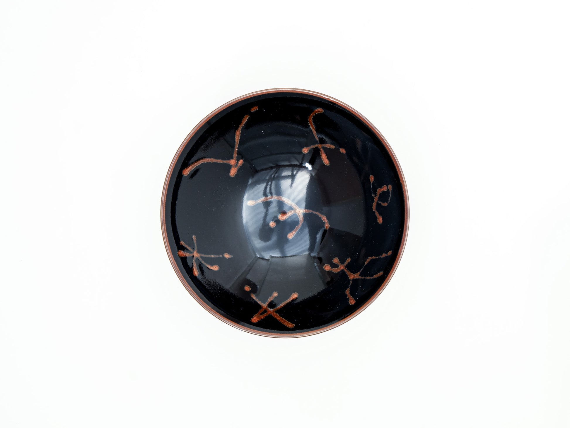 White porcelain Hakusan shallow tea bowl E-7 from Bai Shan pottery, featuring a smooth glaze and traditional Japanese design.