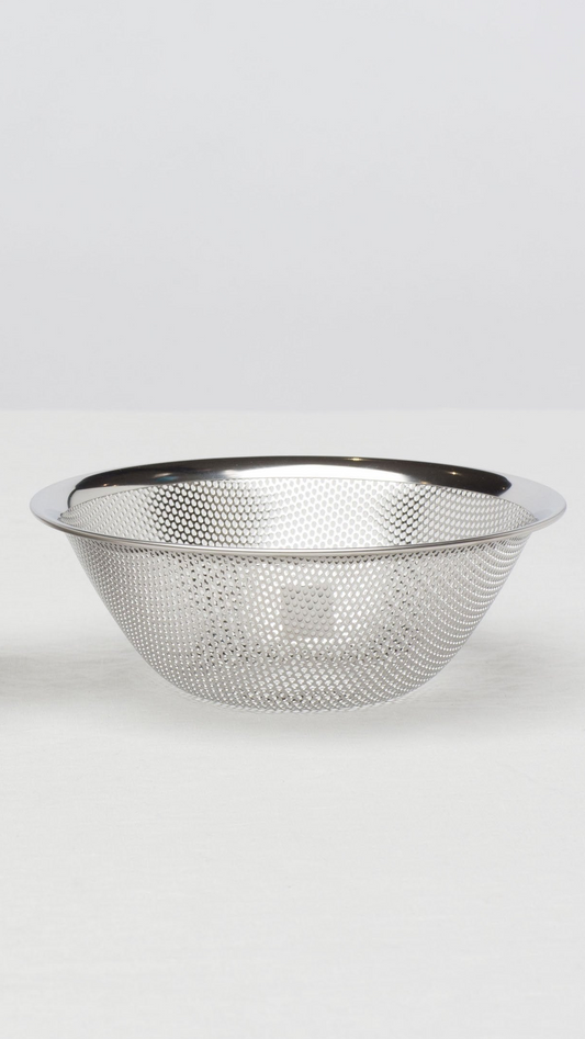 柳宗理 パンチングストレーナー / Strainer 19cm - CIBI TOKYO STORE