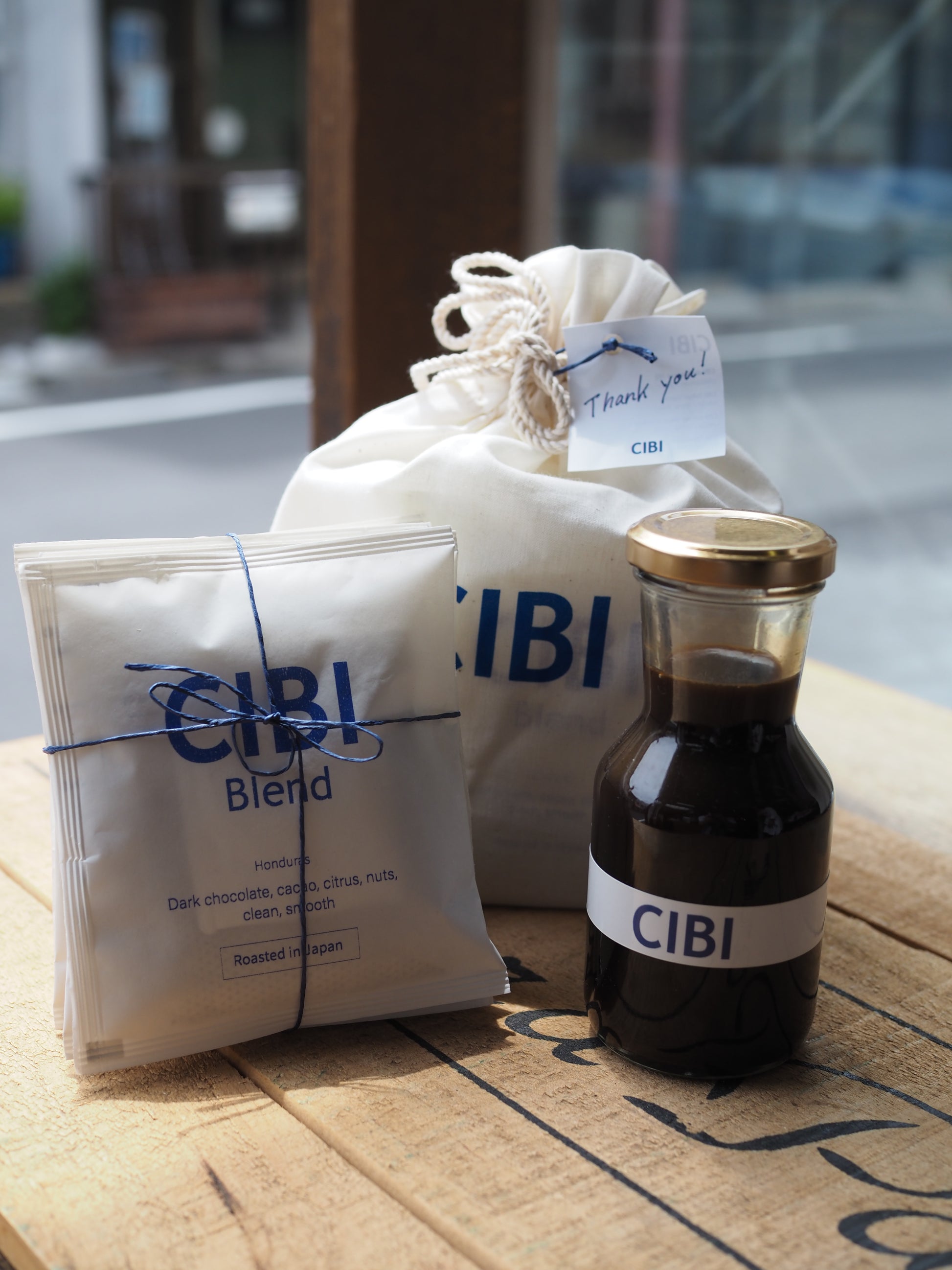 CIBI コーヒータイムドリップバッグ5枚とコーヒーシロップ入りのミニコットンバッグのセット