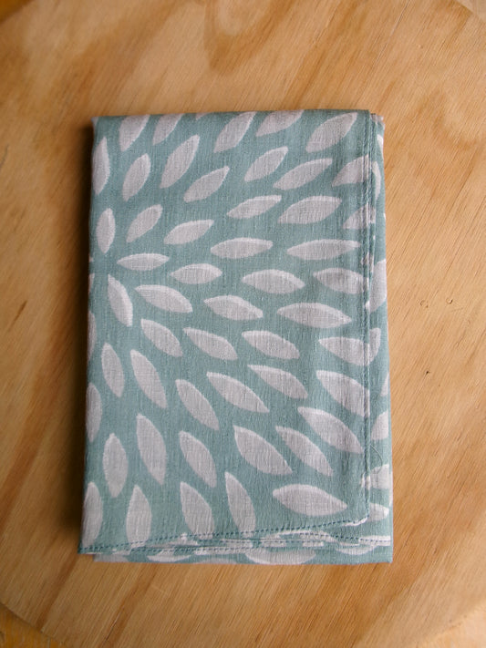 Fuwa ri cotton furoshiki wrapping cloth with a chrysanthemum design by Kamawanu, showcasing traditional Japanese textile art.